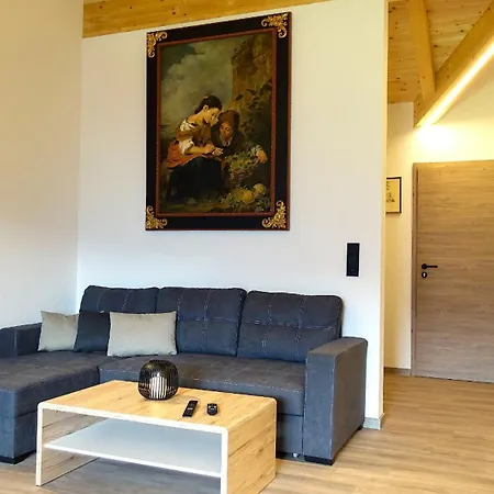 Kaunergrat Apartman *